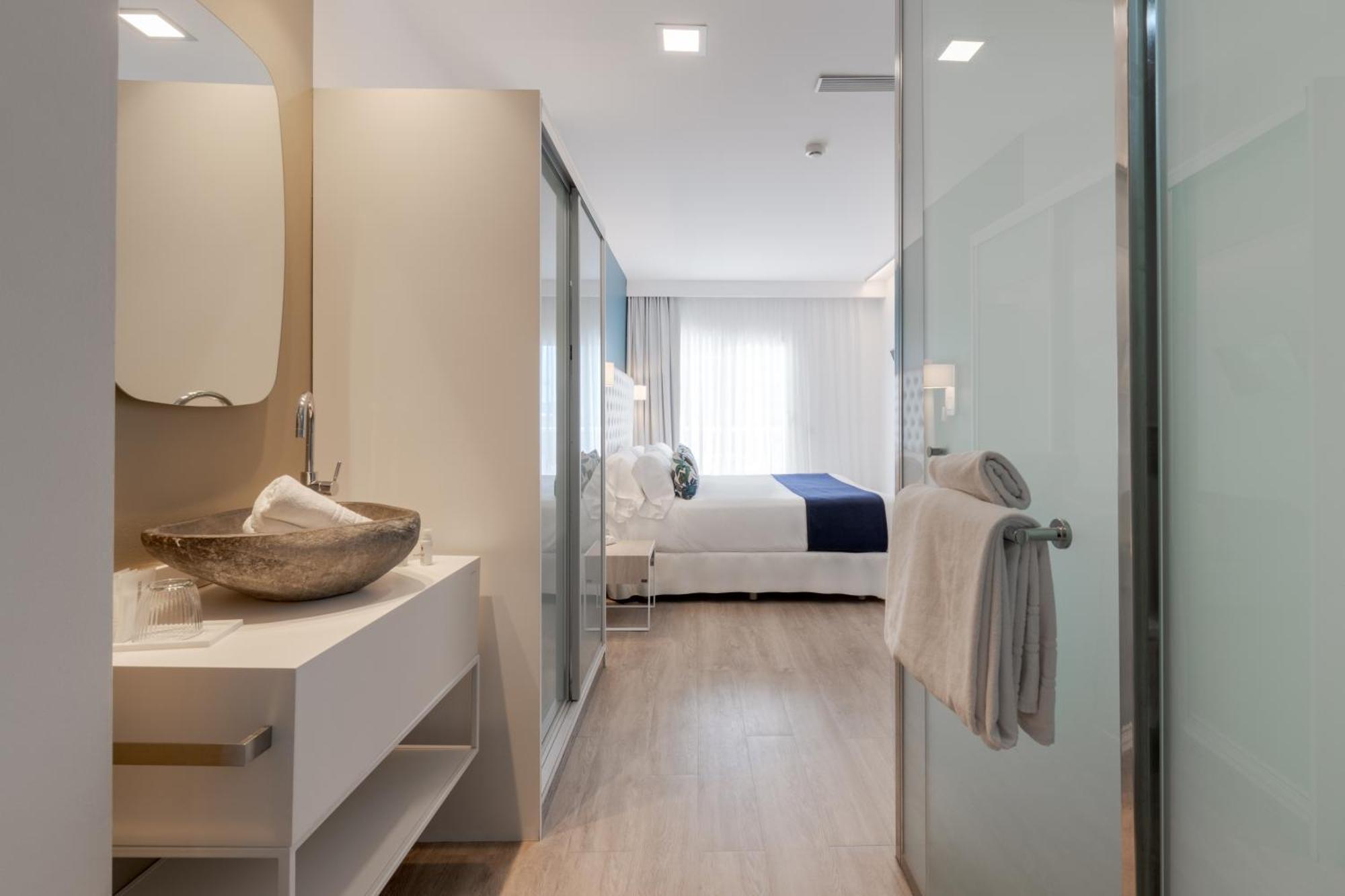 Comfort Triple Room Balcony